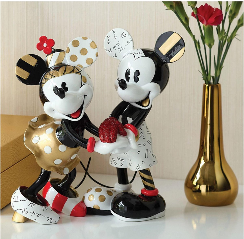 Romero Britto Disney Mickey & Minnie Mouse Pop Art Statue – Gold, Black & White Heart Figurine